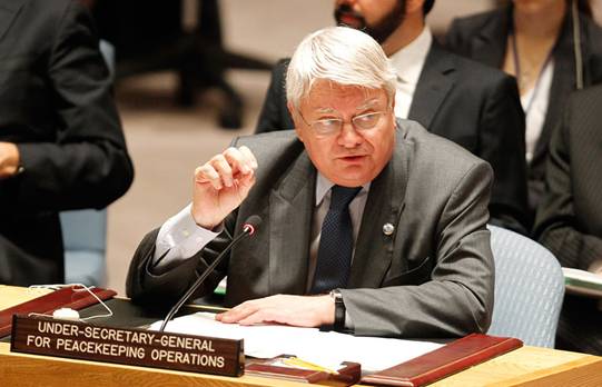 Le Secrtaire gnral adjoint des Nations Unies aux oprations de maintien de la paix, Herv Ladsous