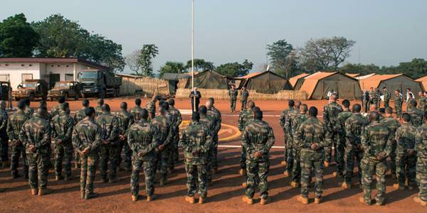 Des troupes franaises de la mission  Sangaris  en dcembre 2014 en Rpublique centrafricaine