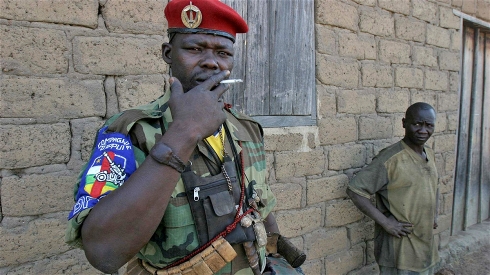 Un homme arm dans la ville centrafricaine de Birao