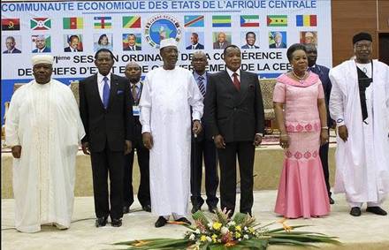 La Communaut Economique des Etats de l'Afrique Centrale (CEEAC) - Chefsd'Etat,Chefs de gouvernement