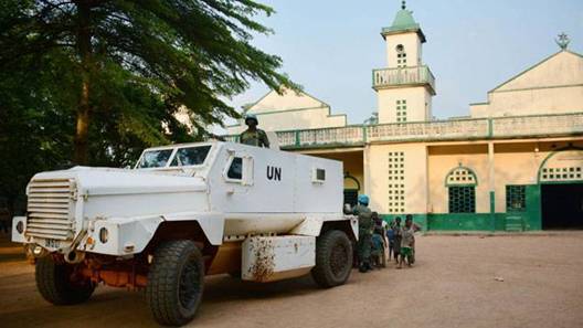 Troupes de la Minusca  Bangui devant la Mosque centrale du KM5  Maxppp