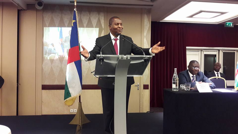 DCLARATION DE SON EXCELLENCE PR. FAUSTIN ARCHANGE TOUADERA, PRSIDENT DE LA RPUBLIQUE, CHEF DE L'TAT DEVANT LA COMMUNAUT CENTRAFRICAINE DE FRANCE