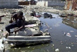 voir_le_zoom : Un bidonville  la Cit du Soleil  Hati