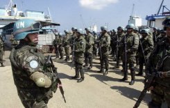 voir_le_zoom : Des soldats de la Minustah le 19 juin 2009  Hati