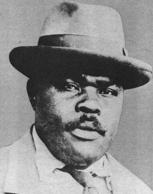 Premire Convention europenne de la maison des Kemites Marcus Garvey le 26 avril 2015  Paris